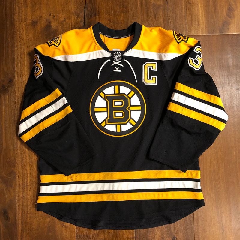 Boston Bruins Zdeno Chara Winter Classic Reebok YOUTH Gold T Shirt